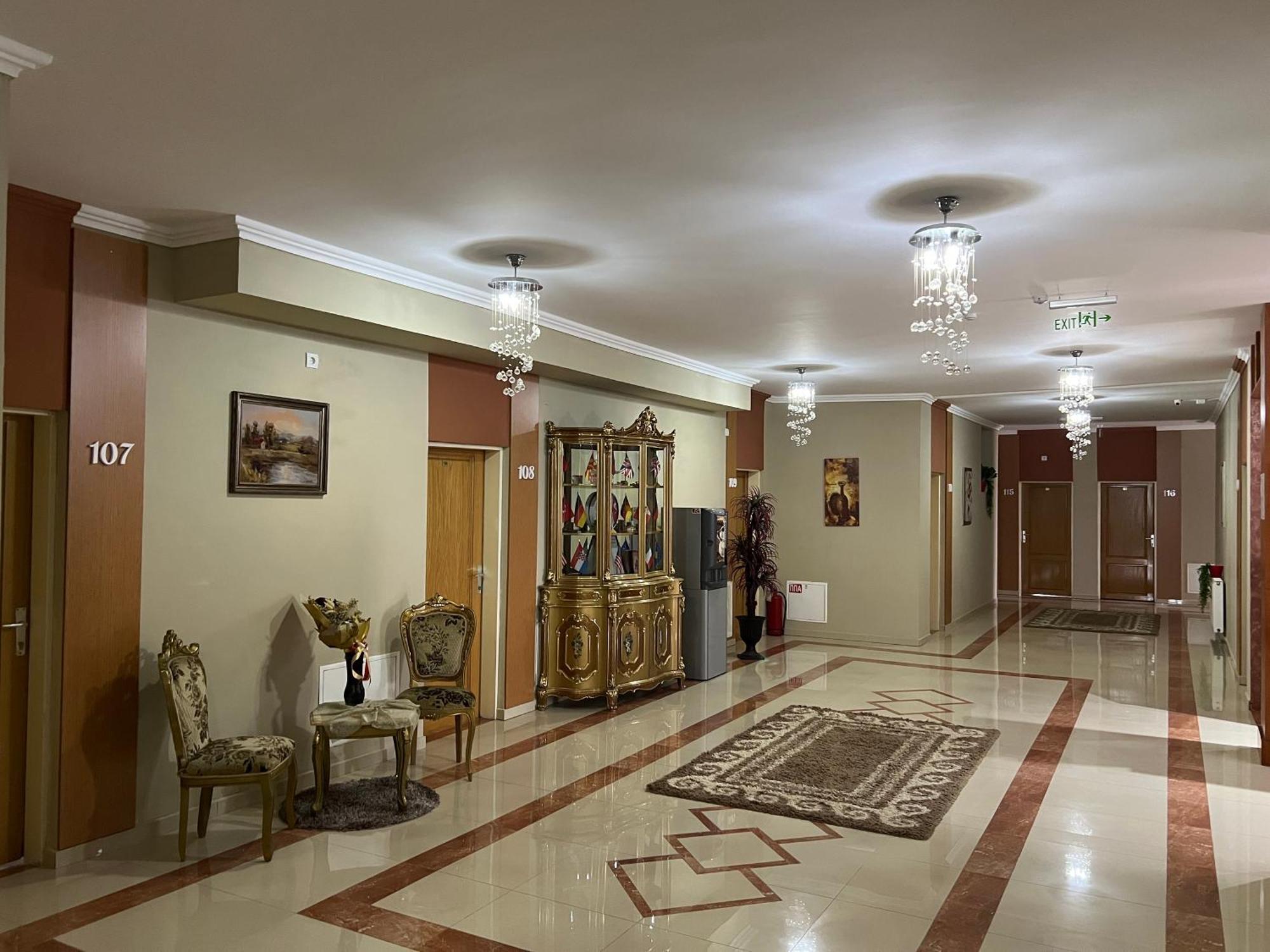 Hotel Yal Restaurant Tetovo Eksteriør billede