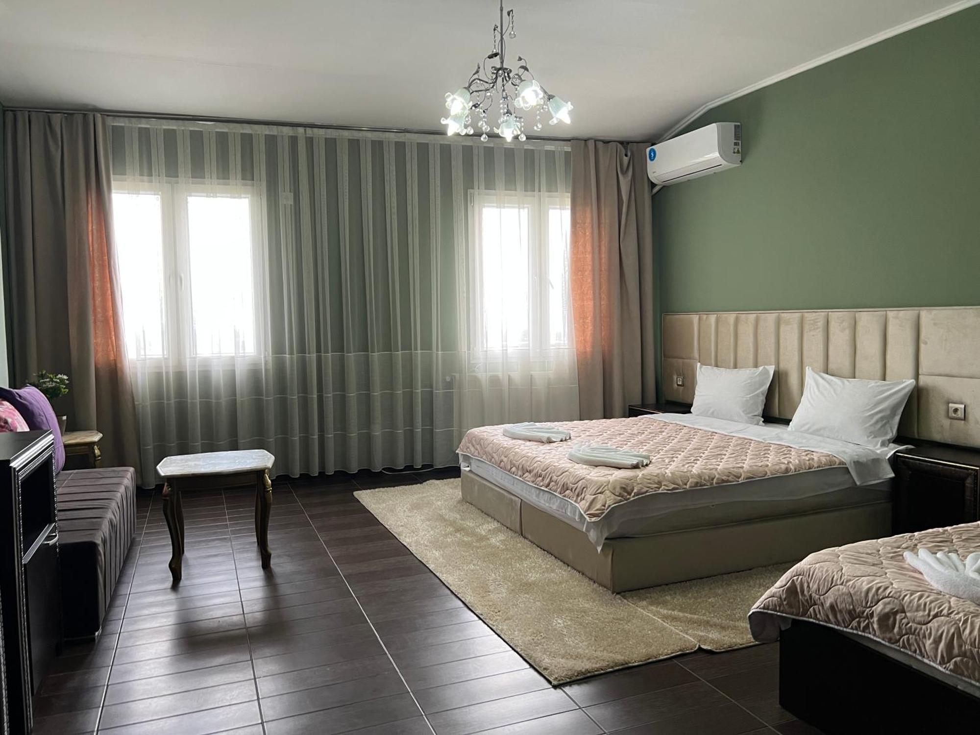 Hotel Yal Restaurant Tetovo Eksteriør billede